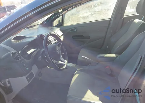 2013 Honda Insight Ex from USA, damaged, VIN JHMZE2H72DS002007